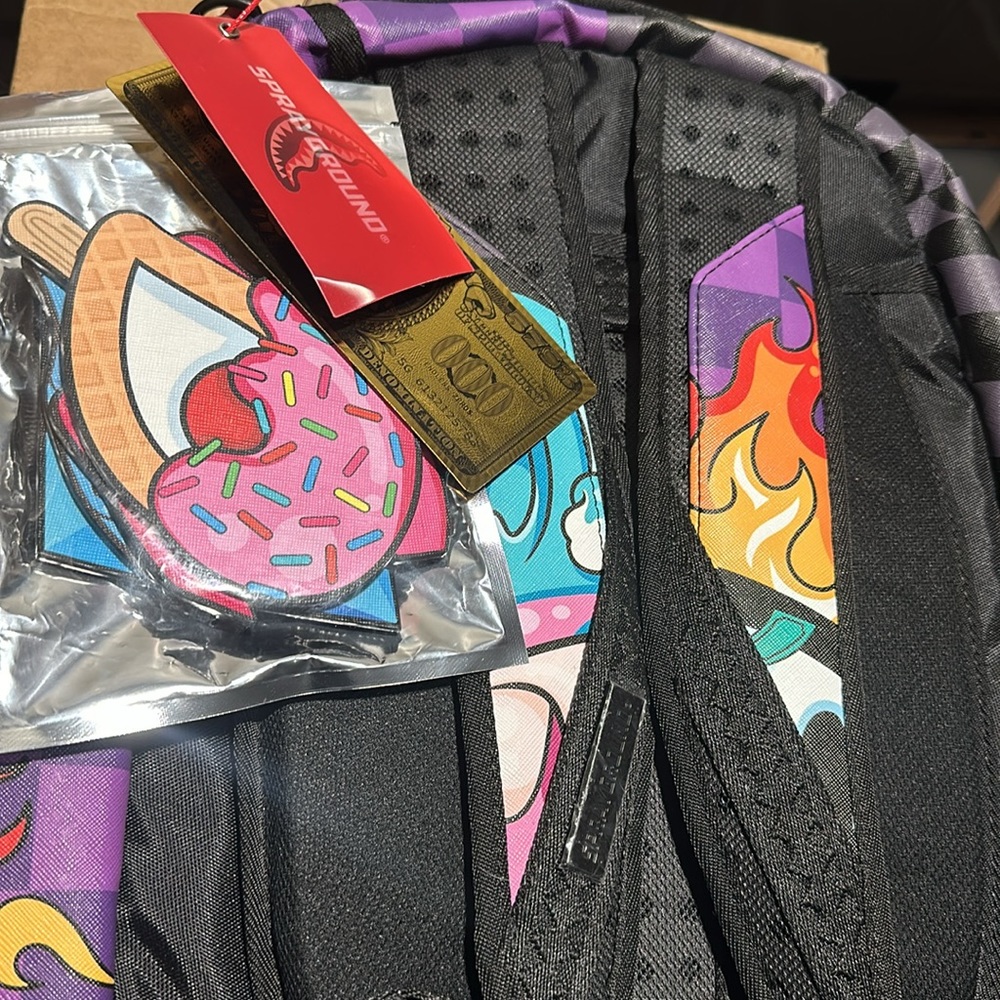 Sprayground backpack - Picture 2 of 4